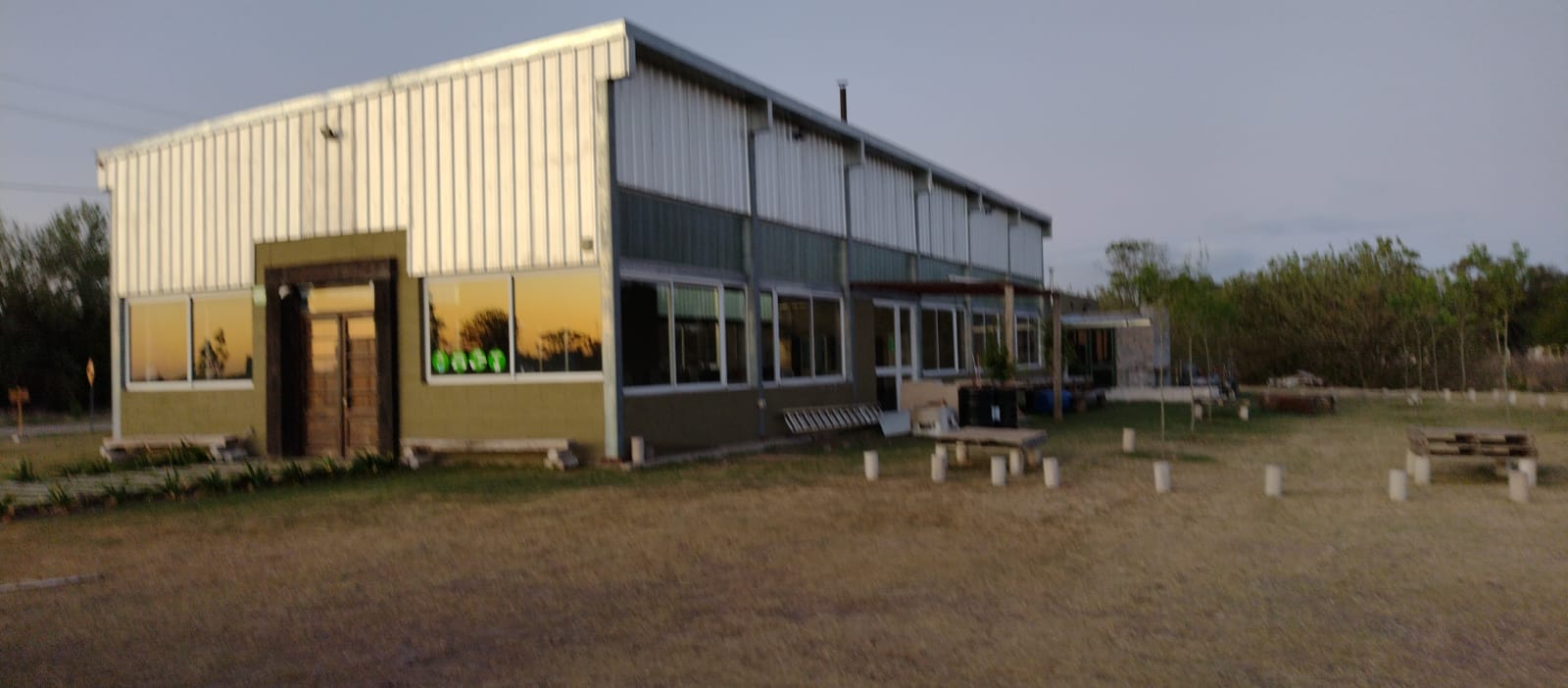 Exterior de la sede de ATV San Nicolás Extremo